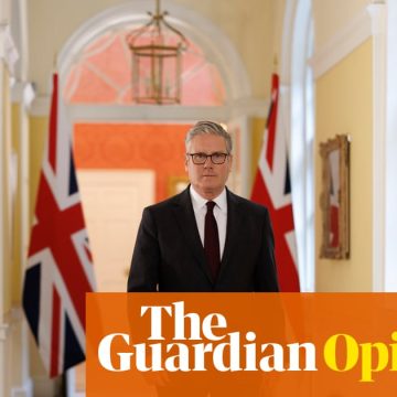Starmer should have conference in his hands – instead, power is slipping through his fingers | Frances Ryan
