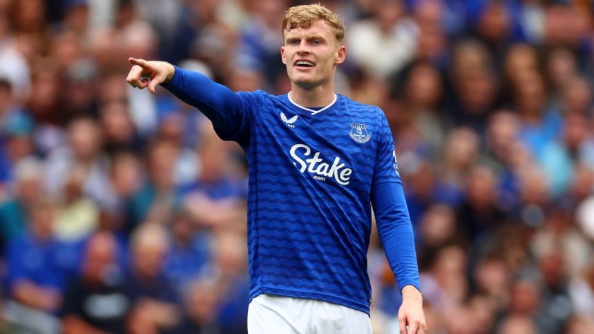 Transfer rumors, news: Liverpool to rival Man United for Branthwaite