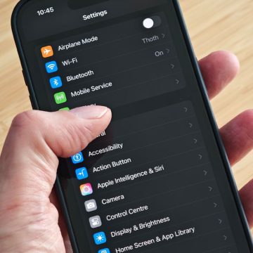 20 Key iPhone Settings to Change (2025)