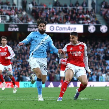Arsenal snatch 1-1 draw with Manchester City with late Martinelli goal | Football News