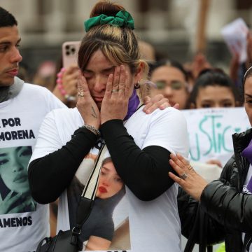 Thousands protest livestreamed murder of 2 women, young girl in Argentina | Crime News