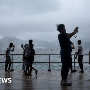 Howling winds and sheets of rain in China’s Zhuhai city