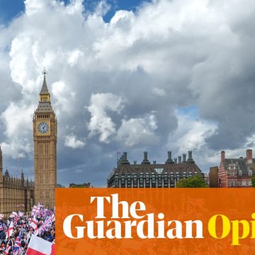 I left the Tommy Robinson rally with the worrying realisation: this movement is only going to get bigger | Helen Pidd