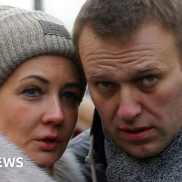Tests show Navalny was poisoned in jail, his widow says