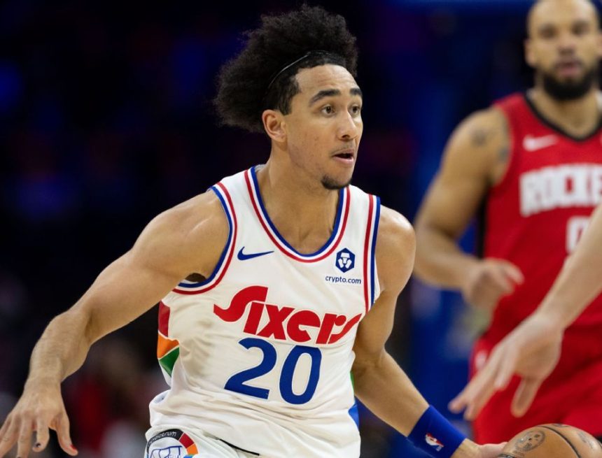 76ers' Jared McCain injures thumb, could miss start of season