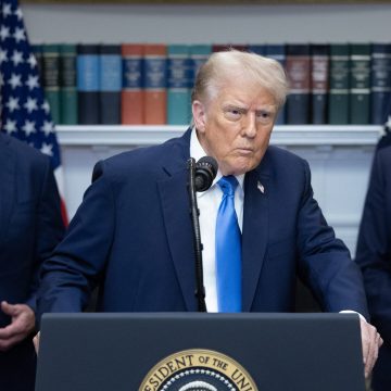 Anti-vaccine allies cheer as Trump claims shots have “too much liquid”