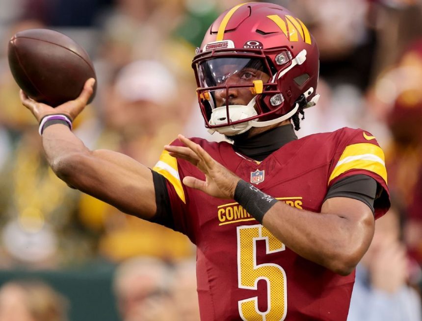 Commanders' Jayden Daniels practices, says status up to doctors