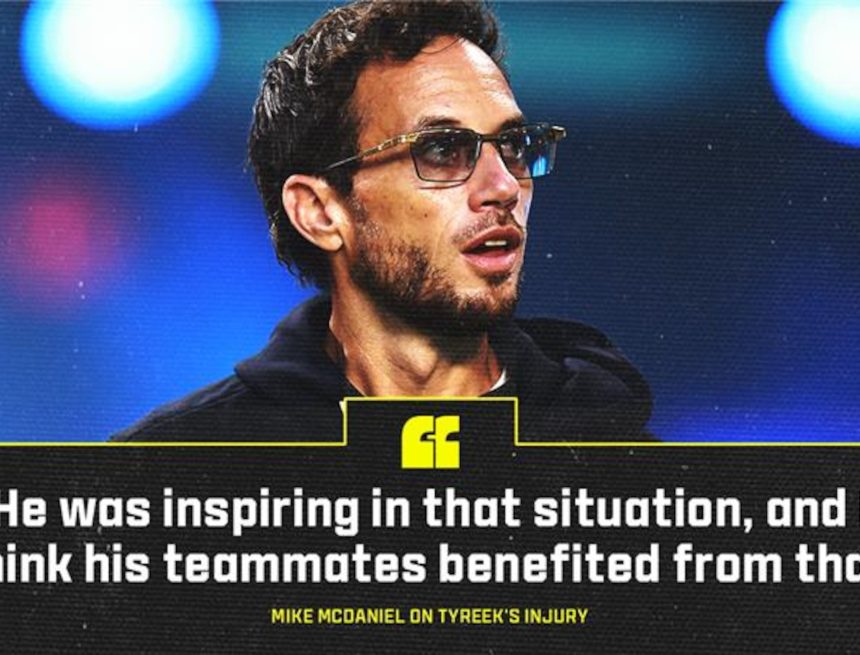 Dolphins' Mike McDaniel Says Tyreek Hill Told Jokes After Knee Injury, Was 'Inspiring'