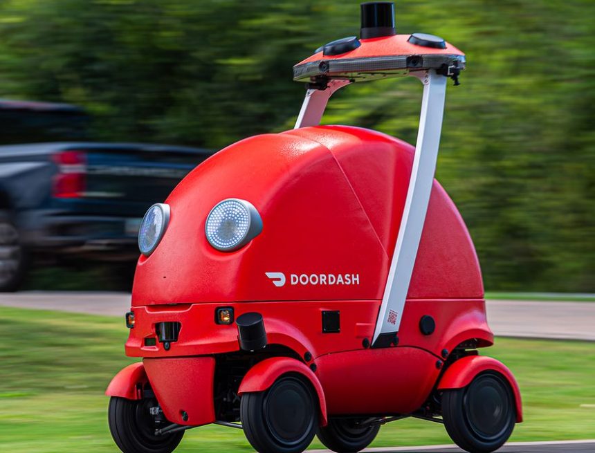 DoorDash’s New Delivery Robot Rolls Out Into the Big, Cruel World