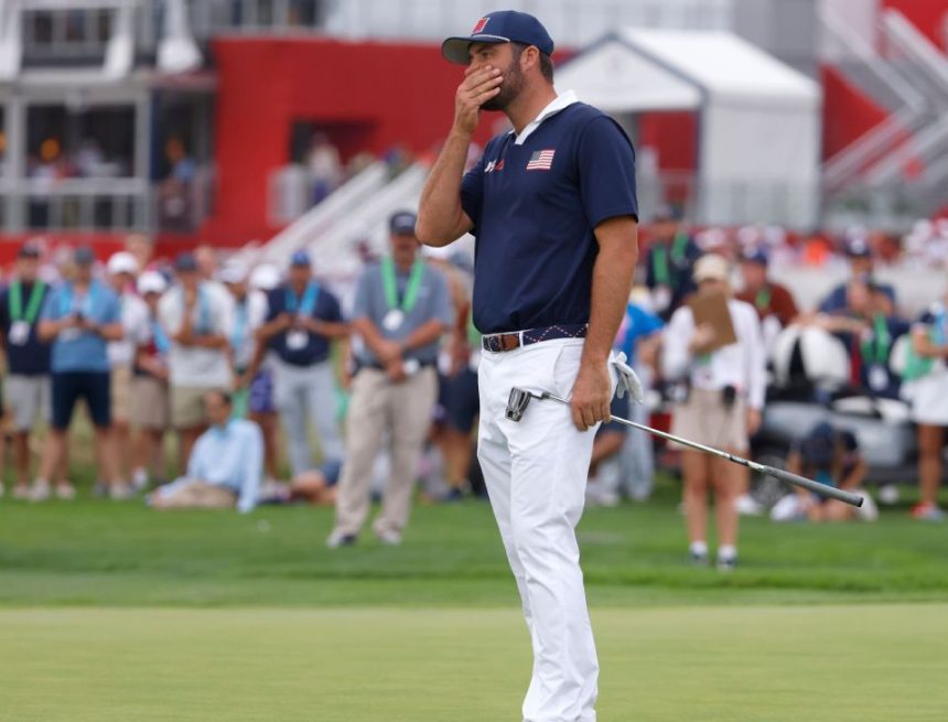 Europe holds 7-point lead on U.S. entering Ryder Cup singles