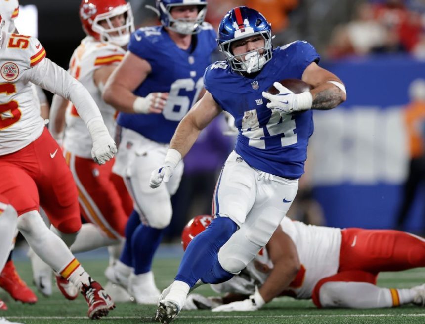 Fantasy football: Eight players who have surprised early on, in good ways and bad