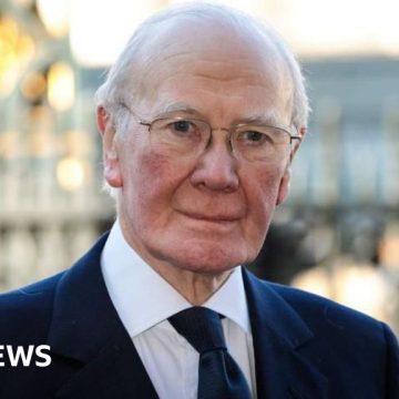 Former Lib Dem leader Sir Menzies Campbell dies aged 84