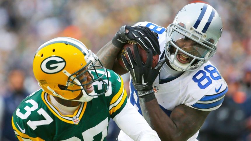 Packers-Cowboys through the years: Micah Parsons' return, Dez Bryant's catch, Ice Bowl