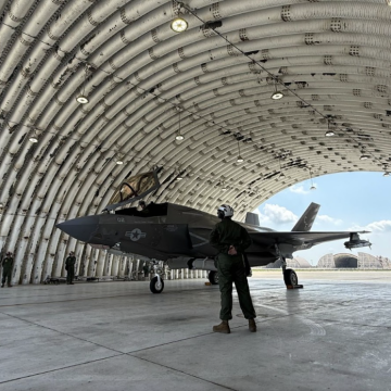U.S. showcases dual F-35 variants in rare exercise as North tests new missiles