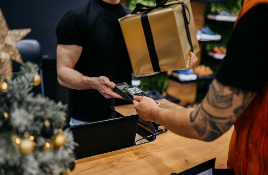 shoe shopping holiday, holiday shoe shopping, shoe gift