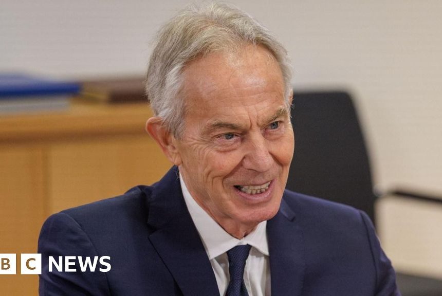 Tony Blair in discussions to run transitional Gaza authority