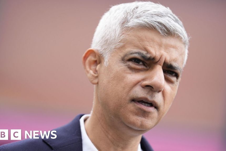 Trump's 'sharia law' claim is ridiculous nonsense