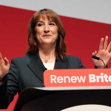 UK chancellor pledges new 'youth guarantee'