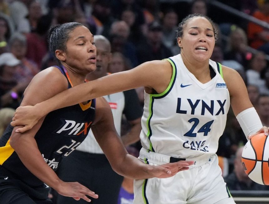 WNBA sources: Data doesn't show link between injuries, missed calls