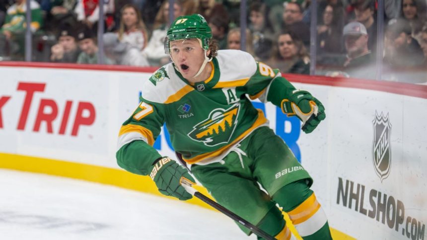 Wild sign Kirill Kaprizov to NHL-record $136M extension