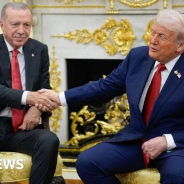 Trump urges Turkey to stop buying Russian oil as Erdogan chases deal on F-35s