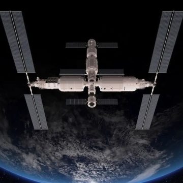 Big Tech Dreams of Putting Data Centers in Space