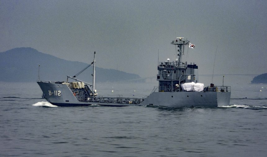 ROK fires warning shots after North Korean merchant ship crosses sea border