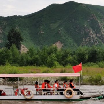 China, Russia look to bring North Korea on board for communist boat tours