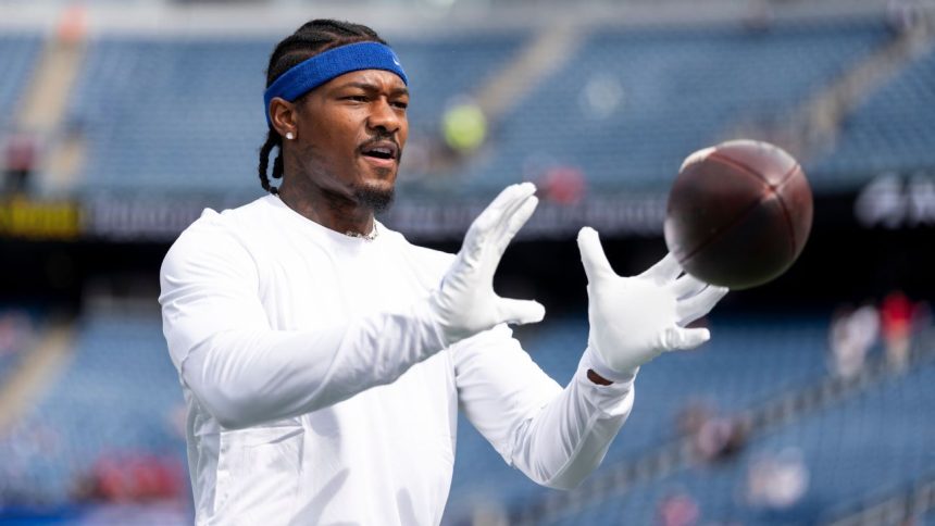 Stefon Diggs’ comeback is underway with the Patriots
