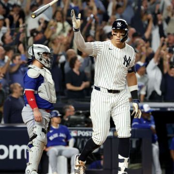 Blue Jays-Yankees: Aaron Judge hammers three-run homer to tie ALDS Game 3 score