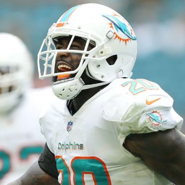 Merrill Lynch to pay ex-Pro Bowler Reshad Jones $9.5M to settle fraud suit