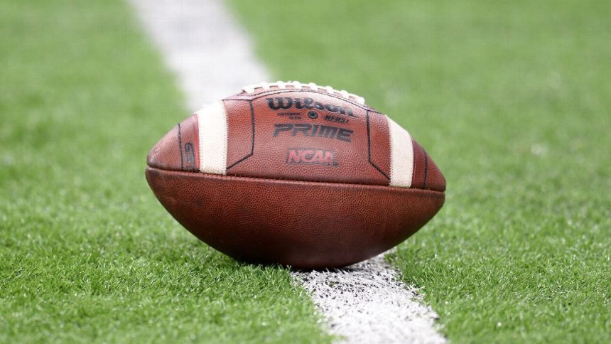 Curry College RB Montie Quinn rushes for NCAA-record 522 yards