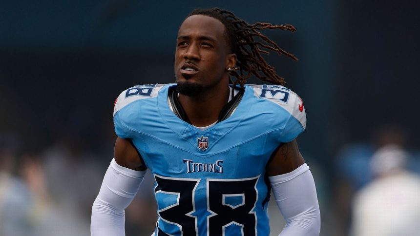 Titans CB L’Jarius Sneed placed on IR with quad injury
