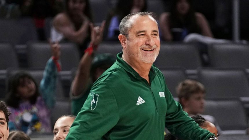 Wings to hire USF’s Jose Fernandez as head coach, source says