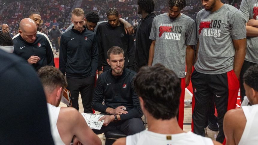 Led by Splitter, Blazers earn win day after Billups' arrest Led by Splitter, Blazers earn win day after Billups’ arrest