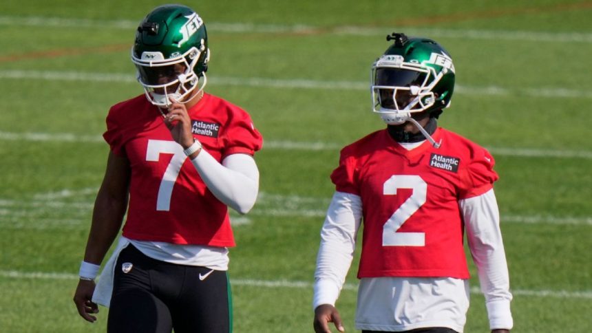 Source: Tyrod Taylor ruled out, Justin Fields to start for Source: Tyrod Taylor ruled out, Justin Fields to start for Jets