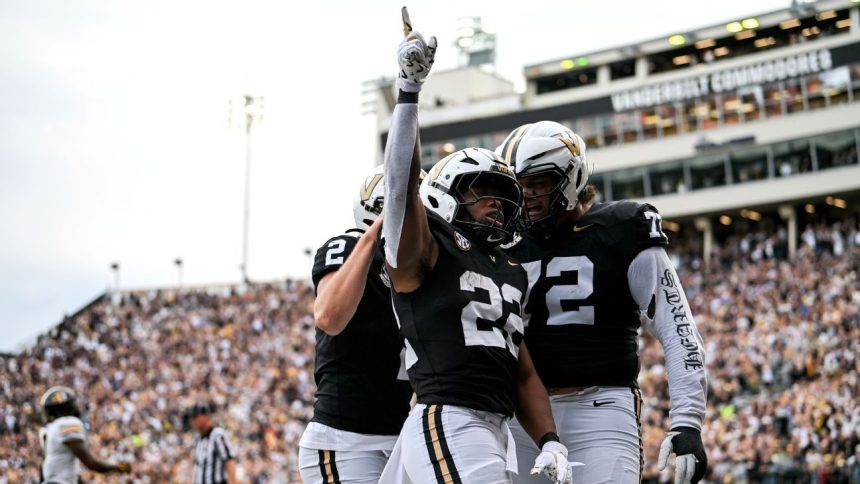 Projecting the College Football Playoff top 12 after Week 9 Projecting the College Football Playoff top 12 after Week 9