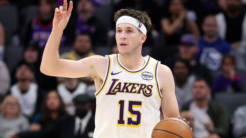 Austin Reaves scores career-high 51 points as Lakers top Kings Austin Reaves scores career-high 51 points as Lakers top Kings