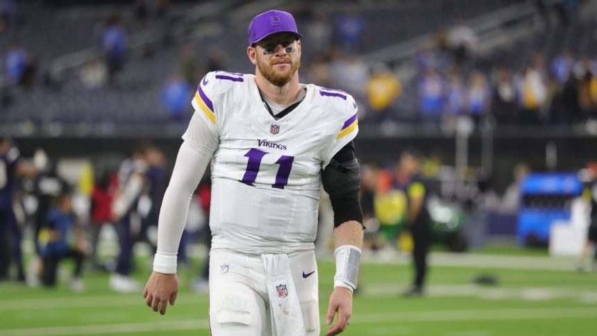Vikings' Carson Wentz to have season-ending shoulder surgery Vikings’ Carson Wentz to have season-ending shoulder surgery
