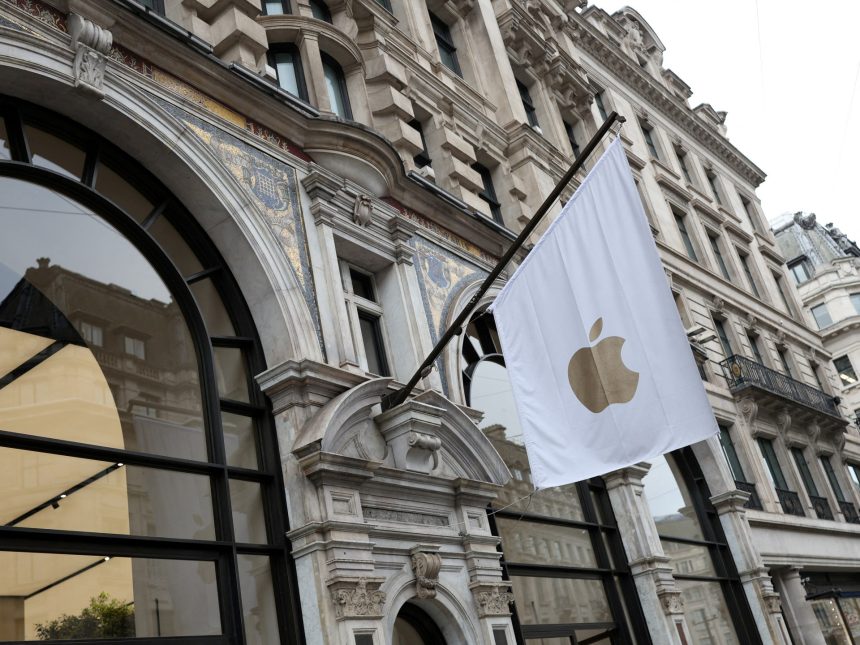 UK gov’t demand to access Apple users’ data raises civil liberties issues | Technology News