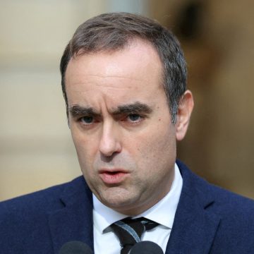 France’s new Prime Minister Sebastien Lecornu resigns | Politics News