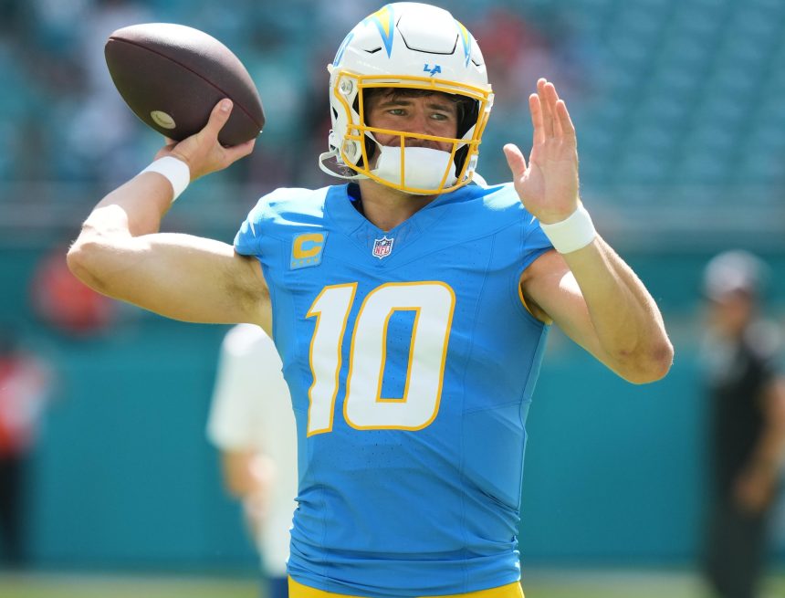 2025 NFL Week 8 Expert Picks