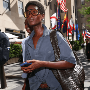 34 Slouchy Handbags for a Boho-Inspired Fall 2025 34 Slouchy Handbags for a Boho-Inspired Fall 2025