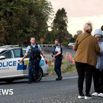 Parents apologise for ‘trouble’ caused by New Zealand fugitive