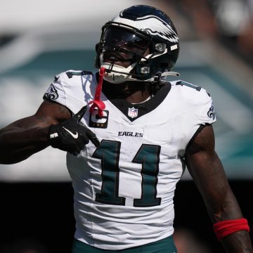 A.J. Brown Trade Reportedly Could Be Entertained by Eagles During 2026 NFL Offseason