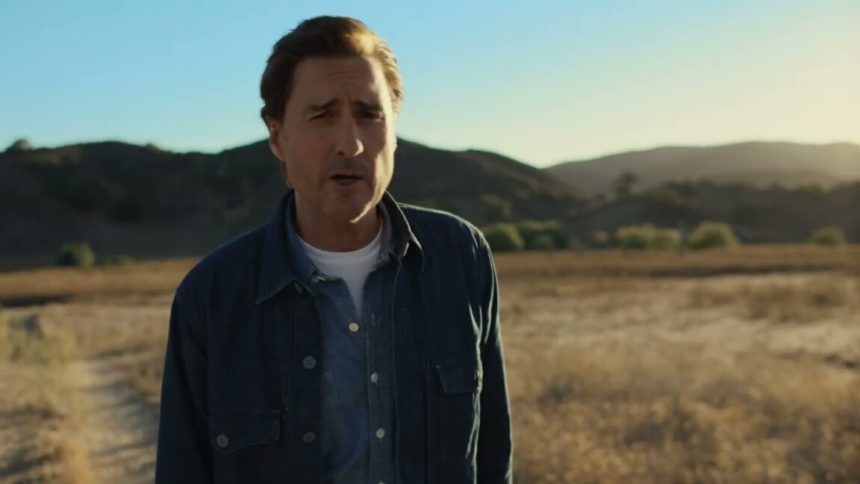 AT&T ad congratulating itself for its ethics violated an ad-industry Luke Wilson stands outdoors in a rural area while talking during a commercial for AT&T
