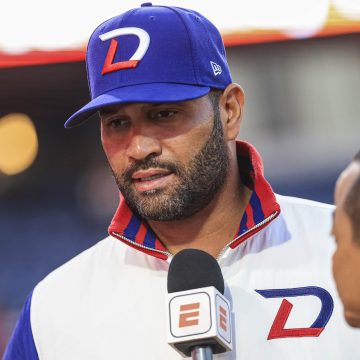 Albert Pujols Reportedly Will Interview for Angels Manager Job to Replace Washington