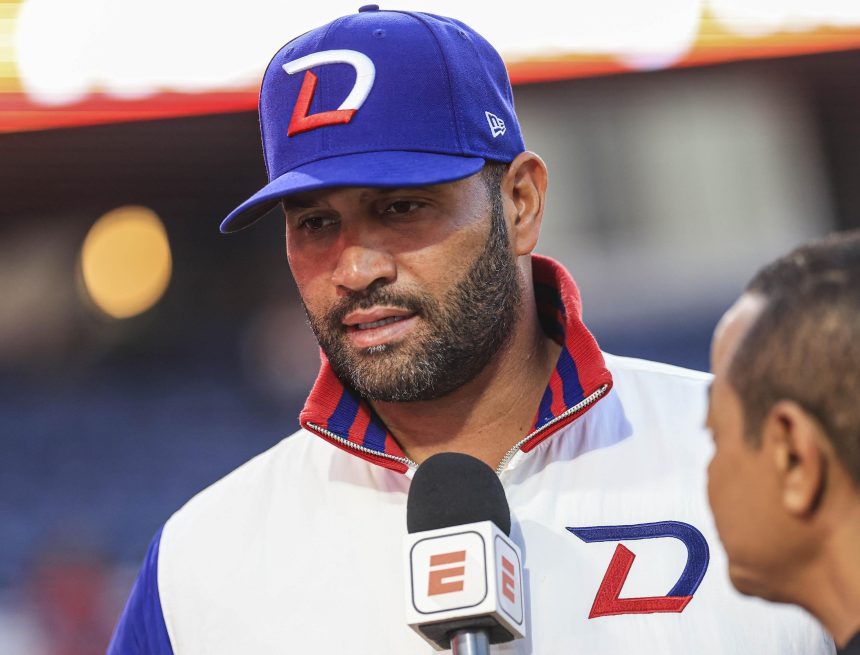 Albert Pujols Reportedly Will Interview for Angels Manager Job to Replace Washington