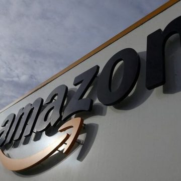 Amazon to hire 250,000 workers during holiday season for third straight year