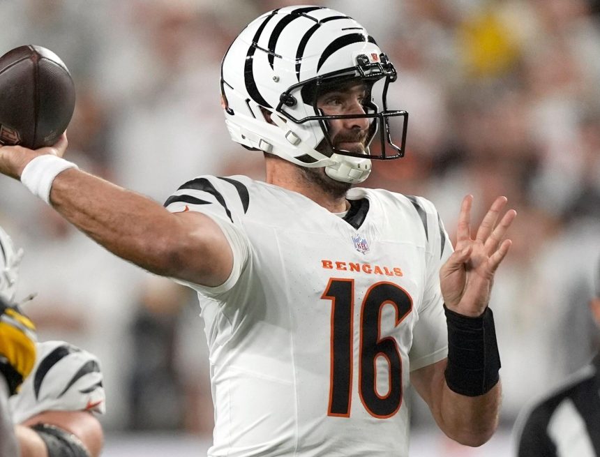 Bengals Fans Troll Browns in Video, Celebrate Joe Flacco Trade After Win vs. Steelers